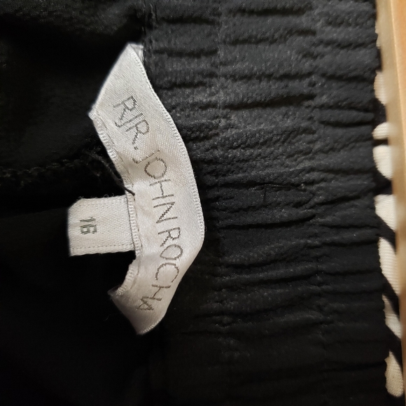 RJR. John Rocha Black Pleated Pants - Picture 9 of 10